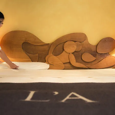 Semesteranläggning (resort) L'albereta Relais & Chateaux 5*